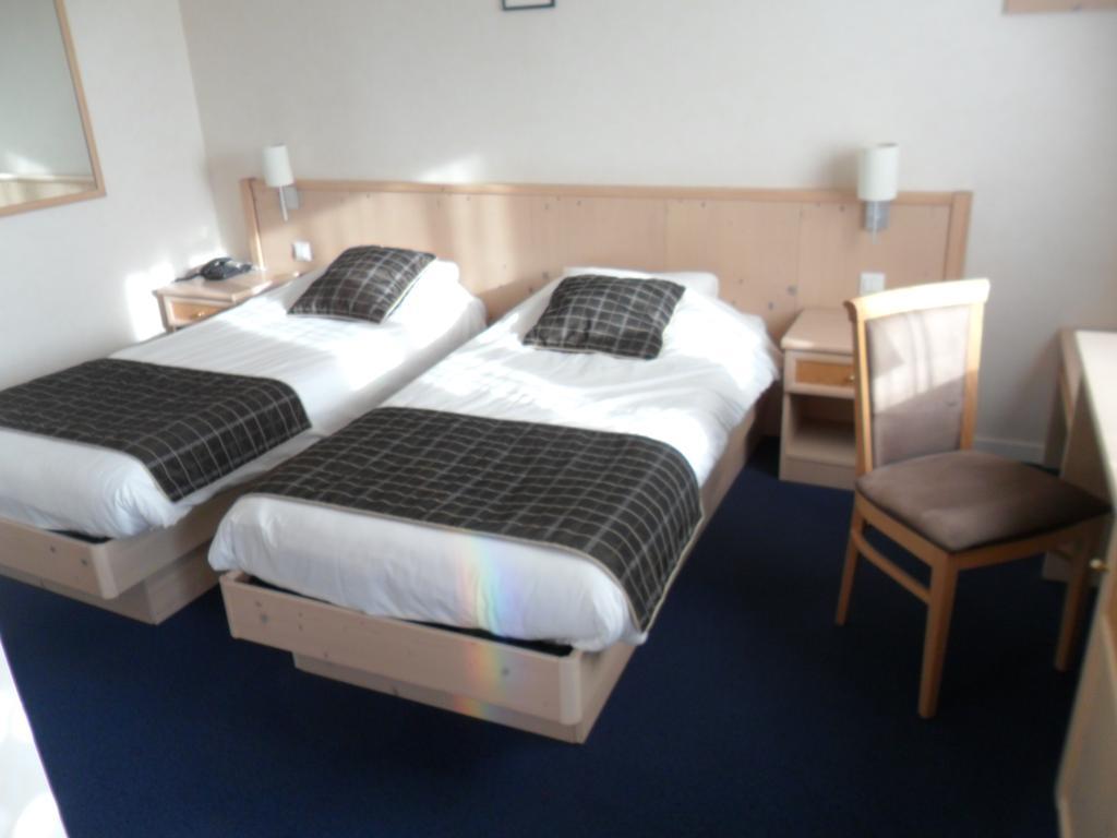 Hotel Anjou à L'Océane Angers-Le Mans Verrieres-en-Anjou Quarto foto
