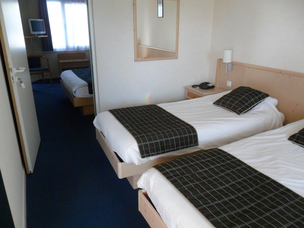 Hotel Anjou à L'Océane Angers-Le Mans Verrieres-en-Anjou Quarto foto